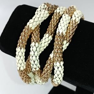 LAST ONE Cream and Gold Intertwined Mesh Bracelet